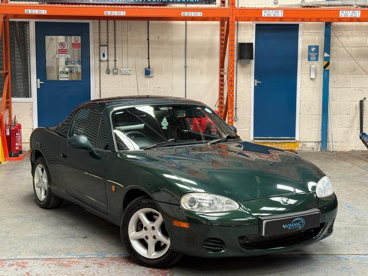 Used Mazda MX-5 2003 for sale - 78185599: Photo 5