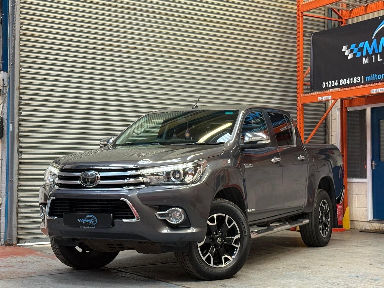Used Toyota Hilux 2016 for sale - 77892997: Photo 6