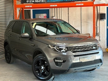 Used Land Rover Discovery Sport 2017 for sale - 79116319: Photo