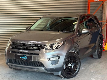 Used Land Rover Discovery Sport 2017 for sale - 79116319: Photo