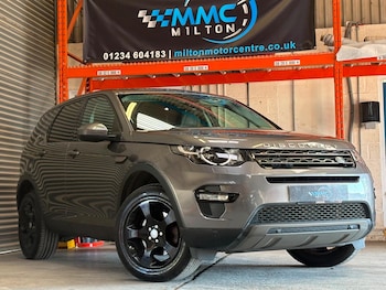 Used Land Rover Discovery Sport 2017 for sale - 79116319: Photo
