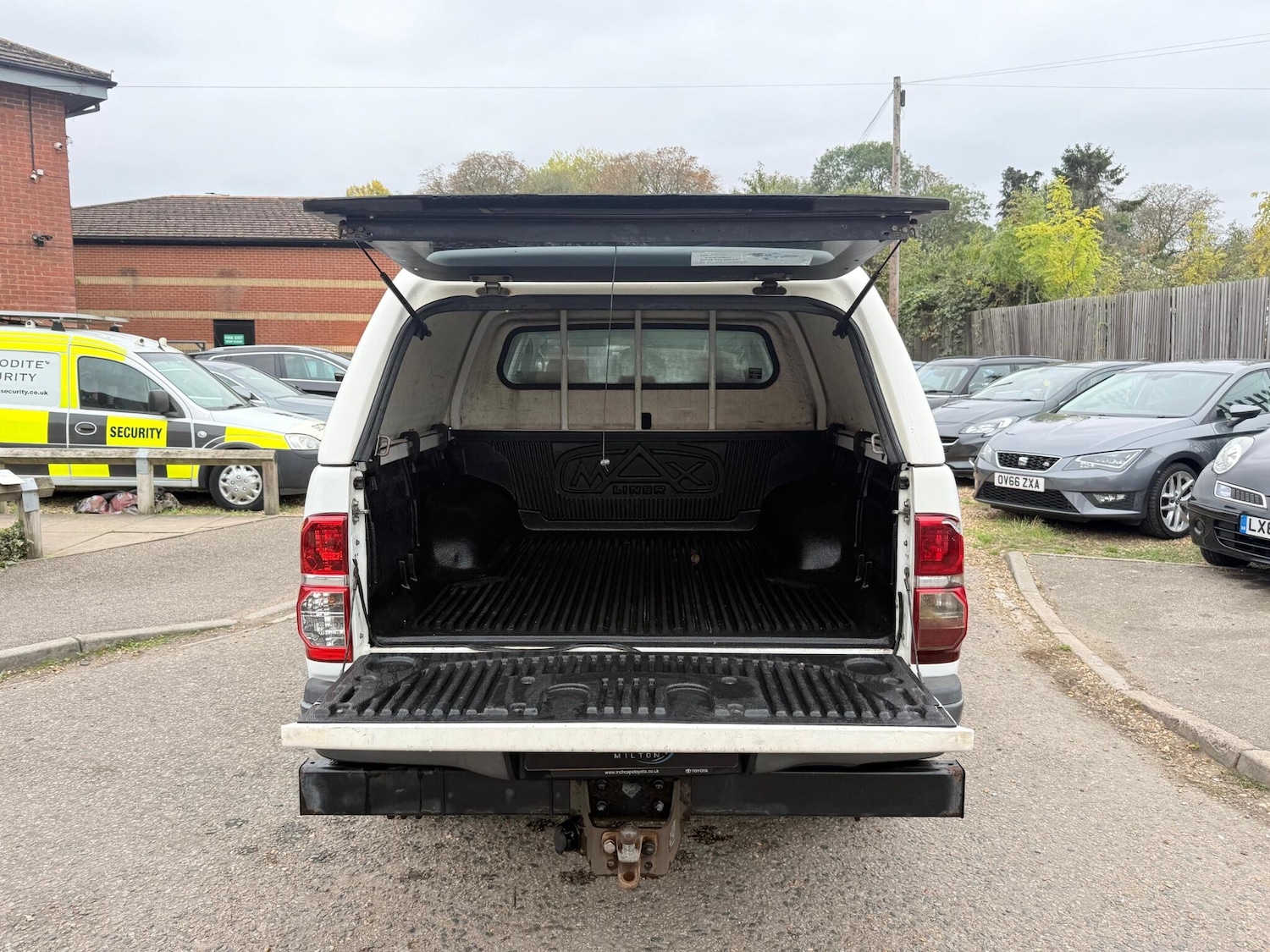 Used Toyota Hilux for sale - 77166726: Photo 21