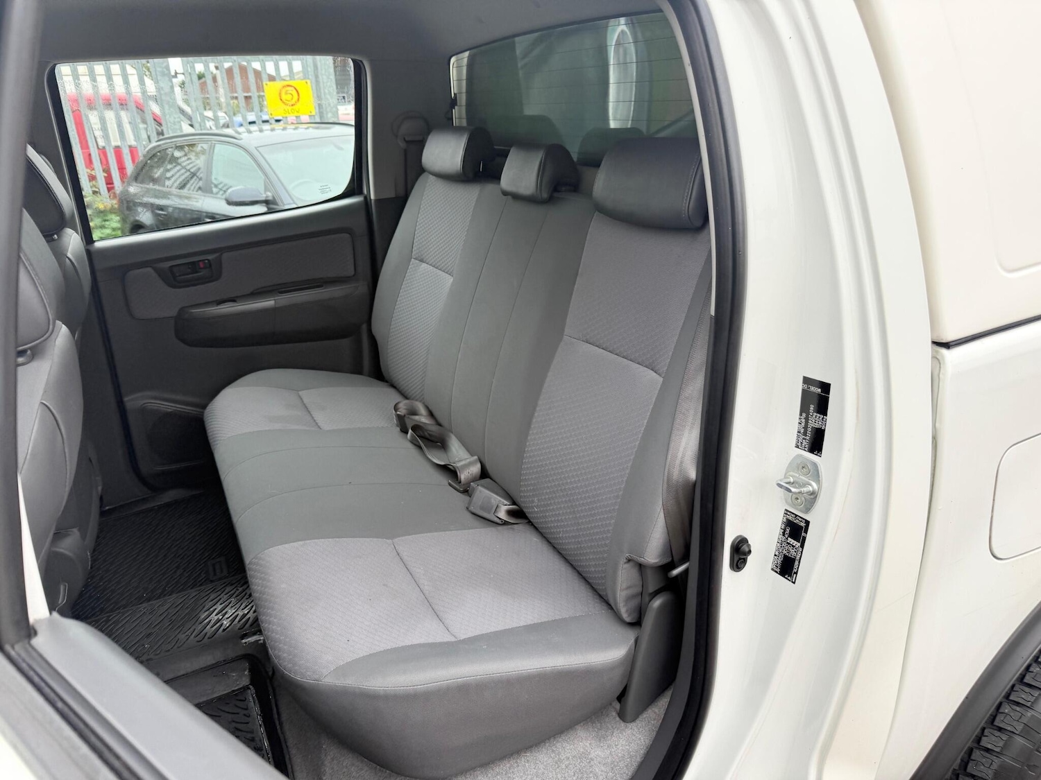 Used Toyota Hilux for sale - 77166726: Photo 32