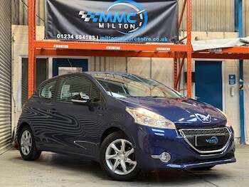 Used Peugeot 208 2014 for sale - 78648454: Photo