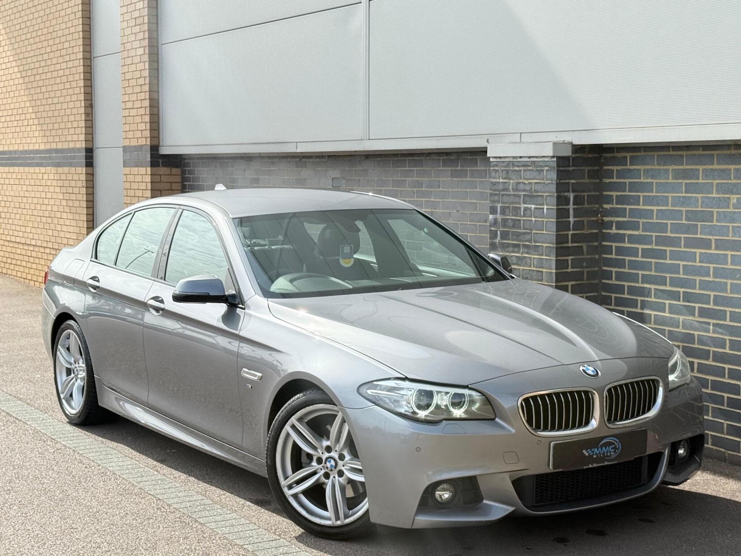 Used BMW 5 Series 2016 for sale - 76200995: Photo 1