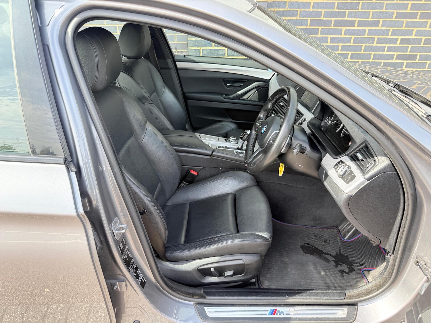 Used BMW 5 Series 2016 for sale - 76200995: Photo 27