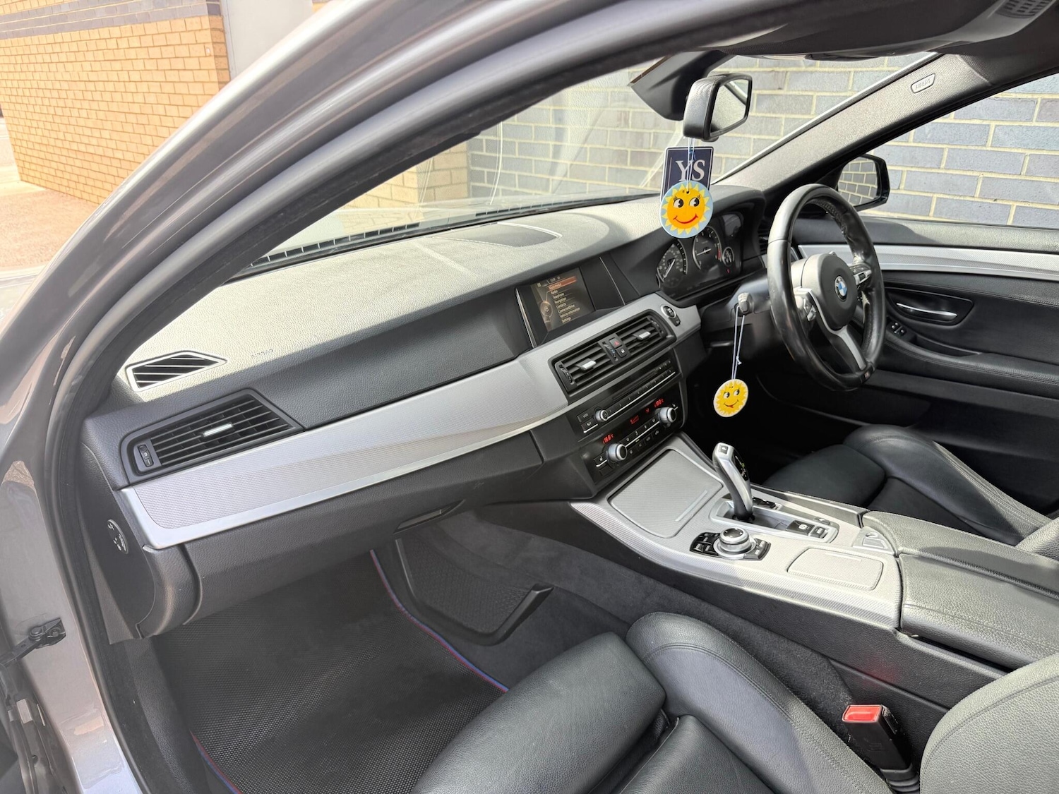 Used BMW 5 Series 2016 for sale - 76200995: Photo 30