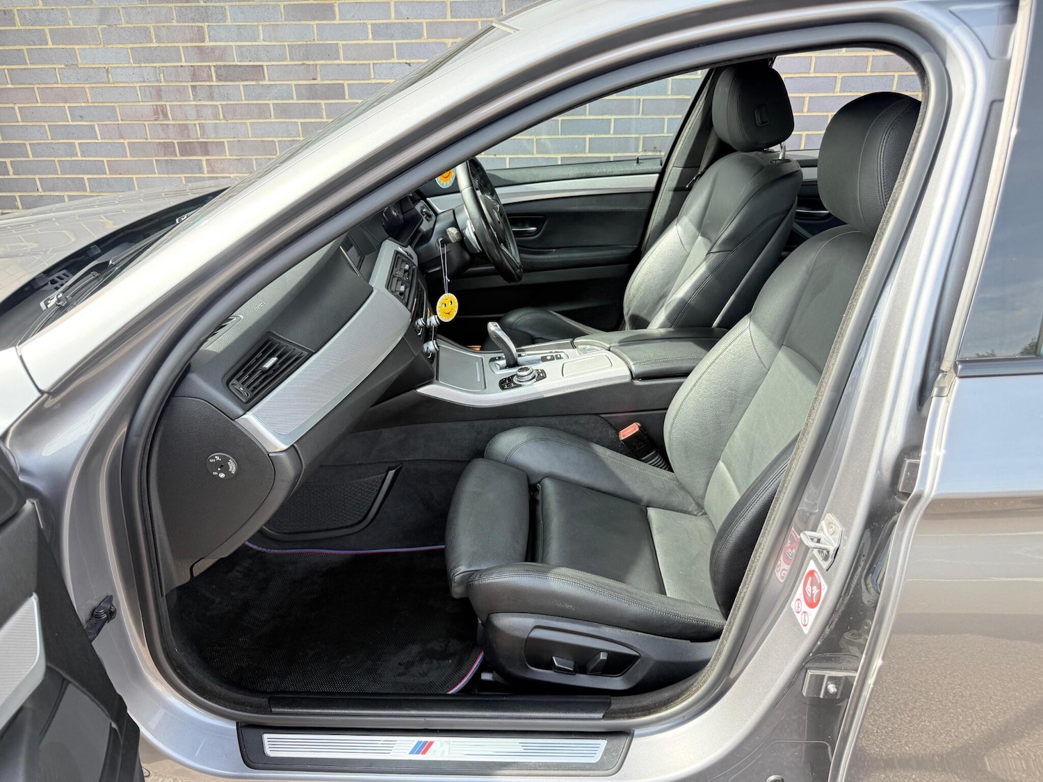 Used BMW 5 Series 2016 for sale - 76200995: Photo 31