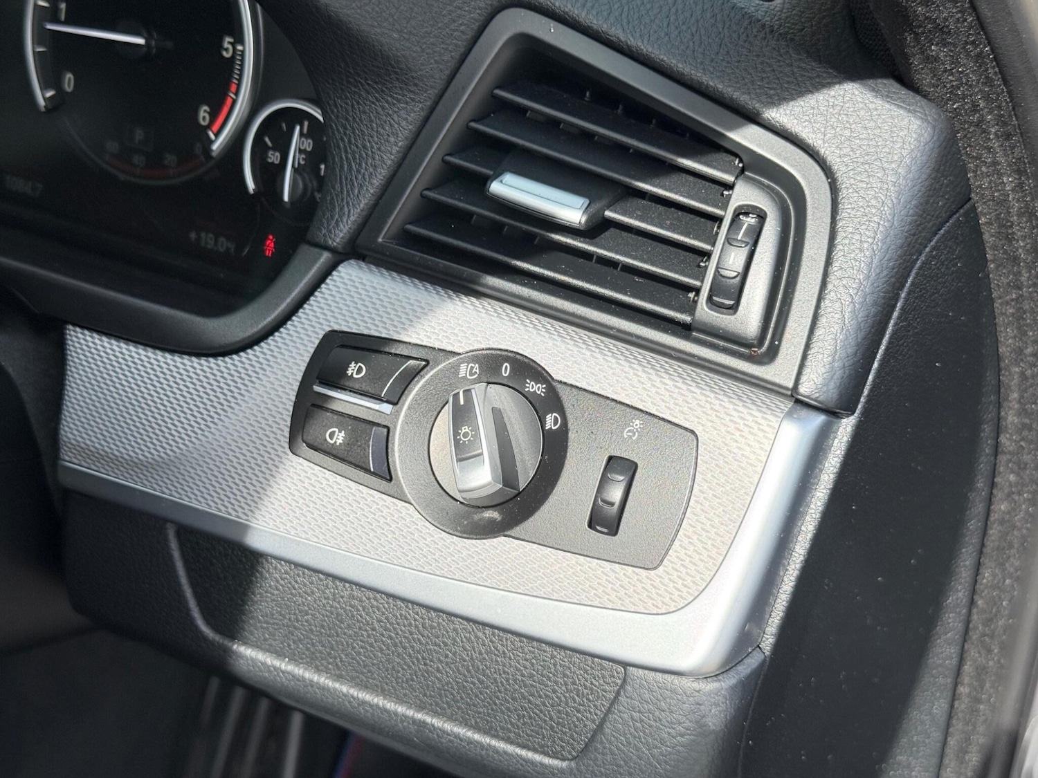 Used BMW 5 Series 2016 for sale - 76200995: Photo 50