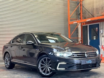 Used Volkswagen Passat 2021 for sale - 76633480: Photo