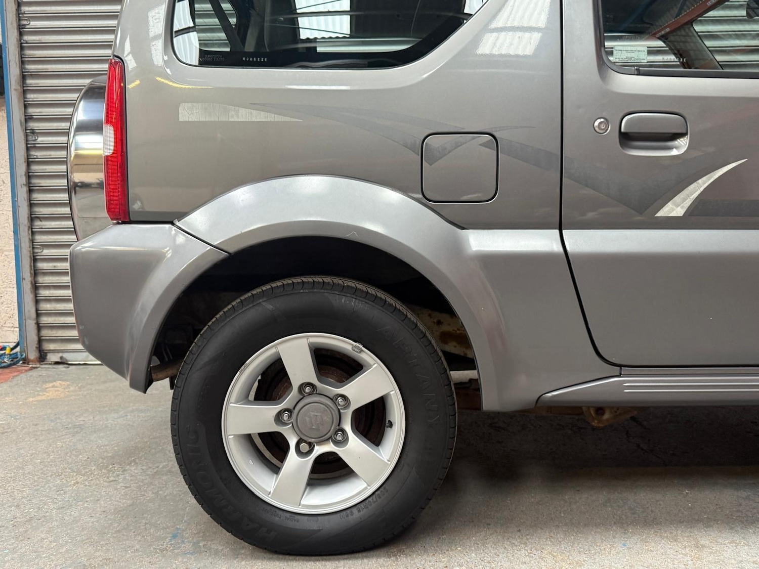 Used Suzuki Jimny 2006 for sale - 78047909: Photo 9