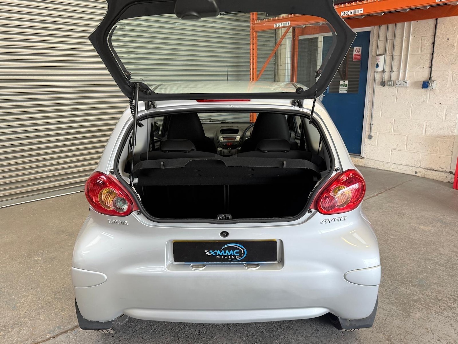 Used Toyota AYGO for sale - 77230276: Photo 6