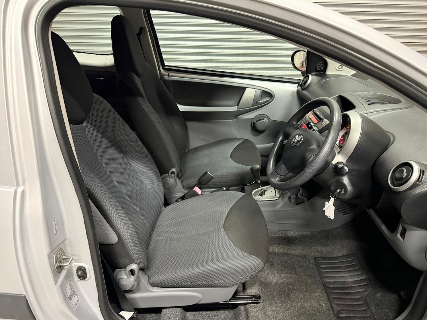 Used Toyota AYGO for sale - 77230276: Photo 9