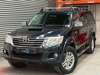 Used Toyota Hilux 2014 for sale - 79107291: Photo