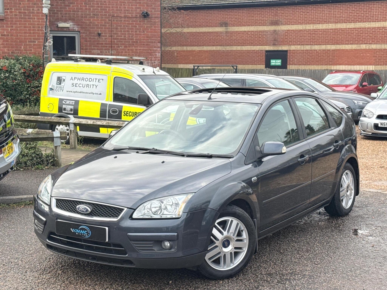 Used Ford Focus 2006 for sale - 76561538: Photo 2