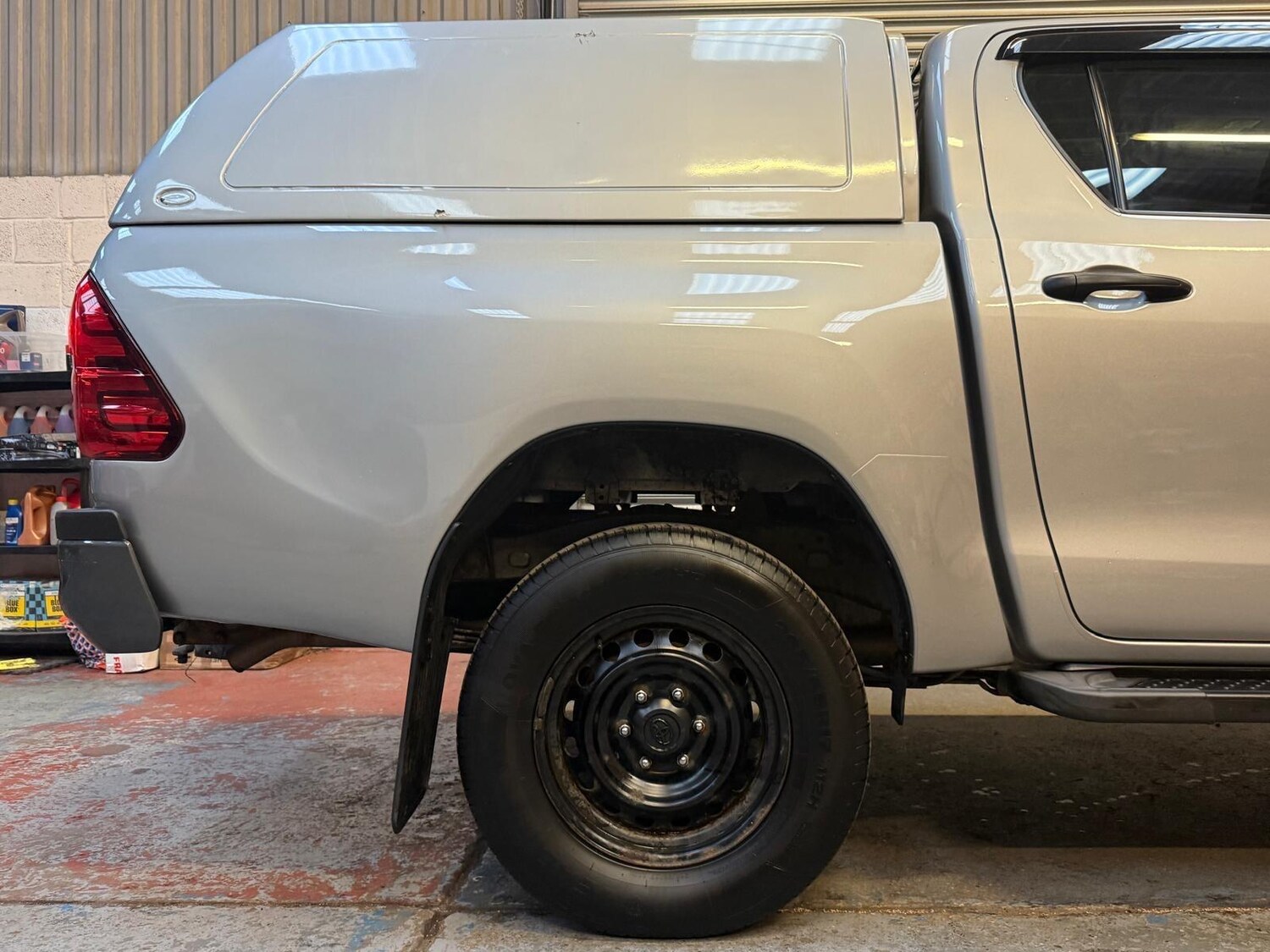 Used Toyota Hilux for sale - 77768520: Photo 18