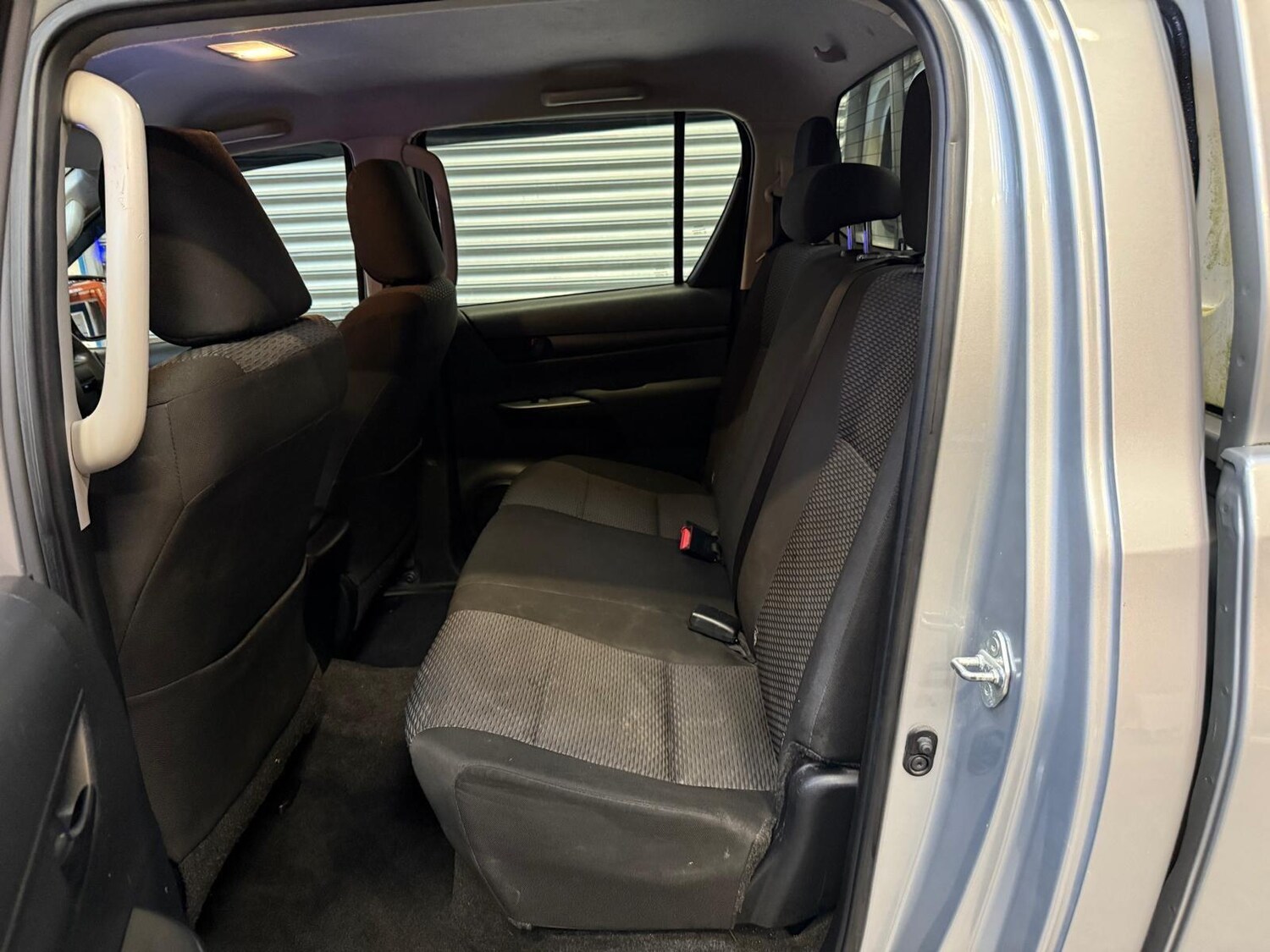 Used Toyota Hilux for sale - 77768520: Photo 29