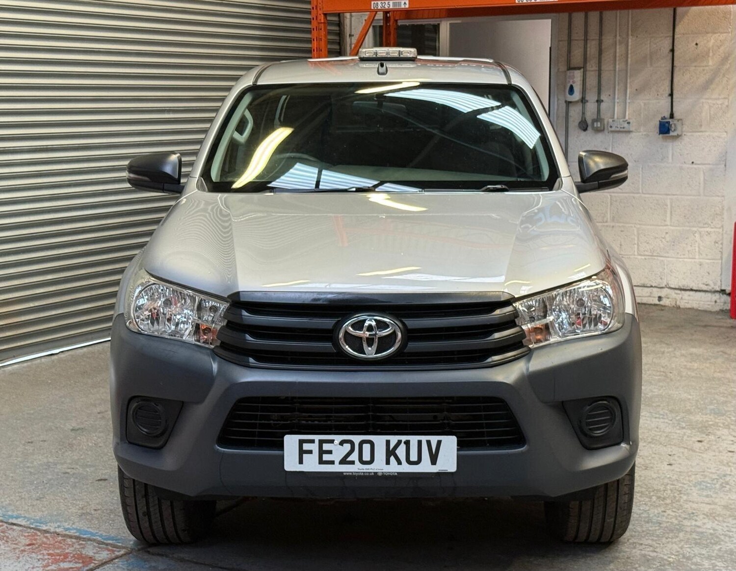 Used Toyota Hilux for sale - 77768520: Photo 8