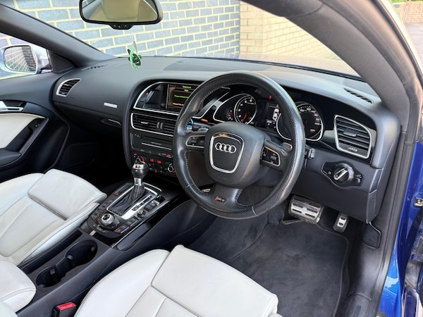 Used Audi RS5 2011 for sale - 74585607: Photo 20