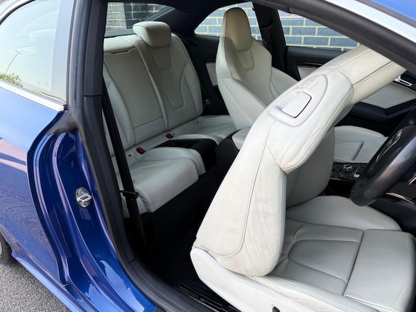 Used Audi RS5 2011 for sale - 74585607: Photo 25