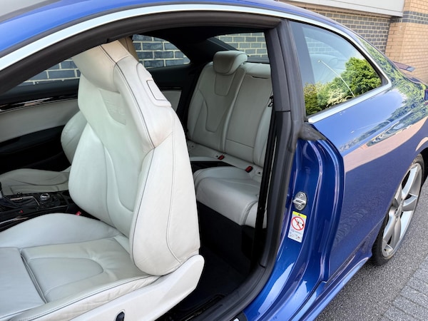 Used Audi RS5 2011 for sale - 74585607: Photo 30