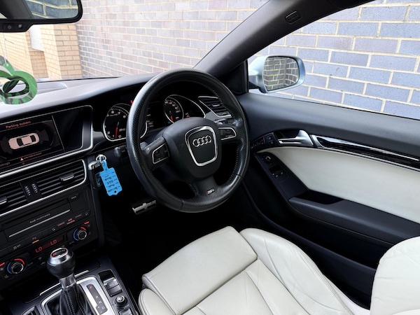 Used Audi RS5 2011 for sale - 74585607: Photo 35