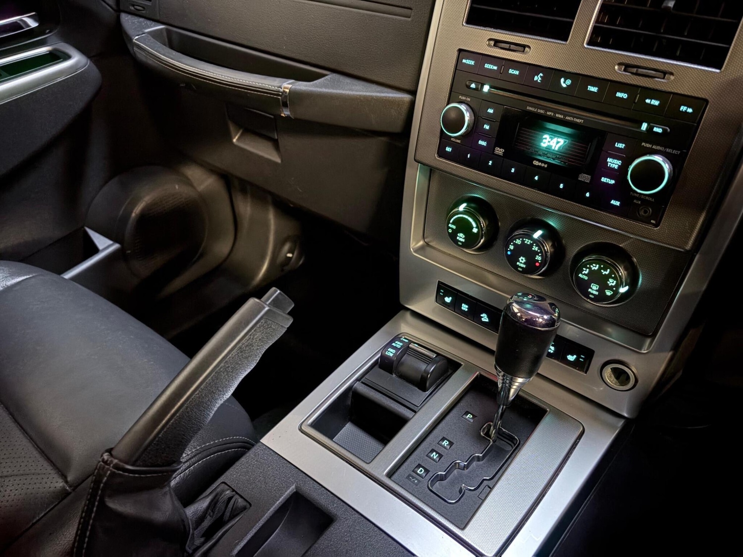 Used Jeep Cherokee 2010 for sale - 77564793: Photo 22