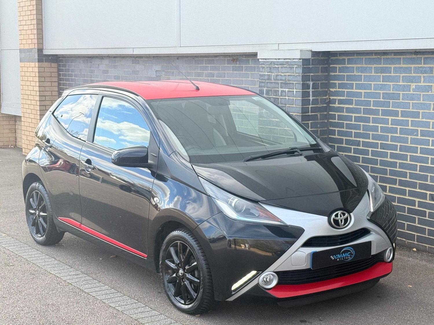 Used Toyota AYGO 2017 for sale - 76993160: Photo 3
