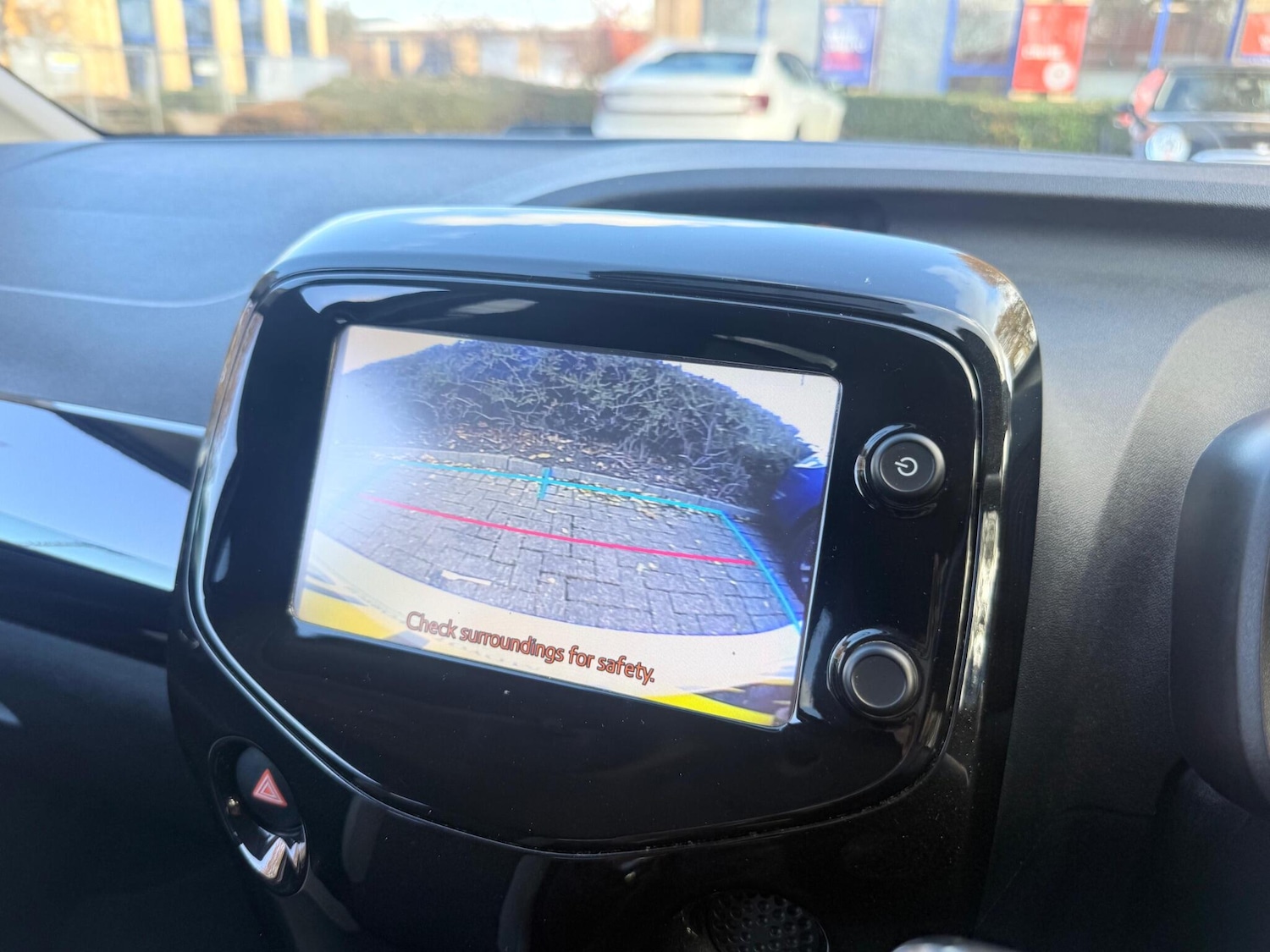 Used Toyota AYGO 2017 for sale - 76993160: Photo 34