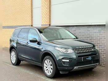 Used Land Rover Discovery Sport 2015 for sale - 76657946: Photo