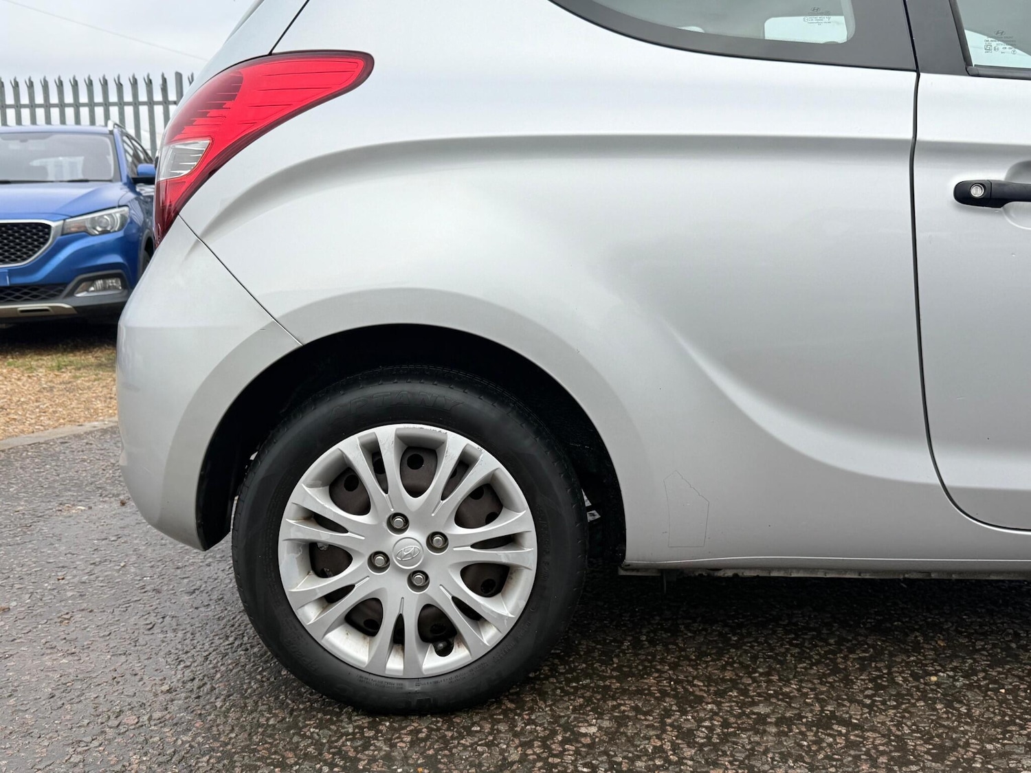 Used Hyundai i20 2011 for sale - 76786407: Photo 12