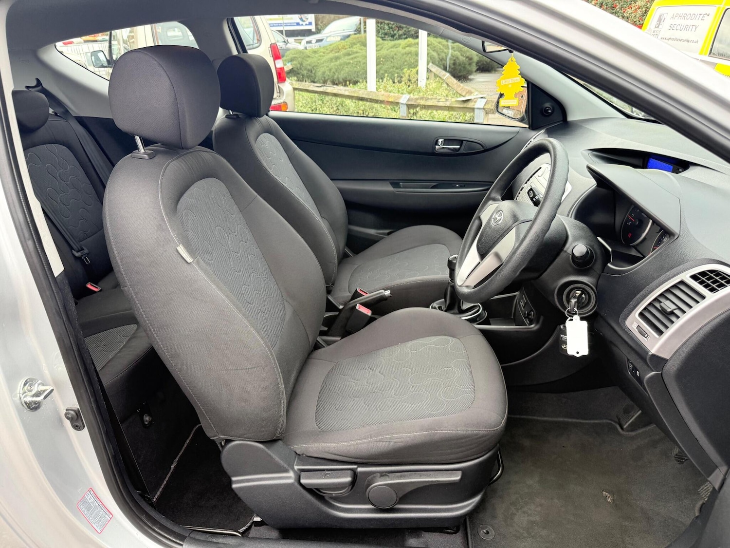 Used Hyundai i20 2011 for sale - 76786407: Photo 22