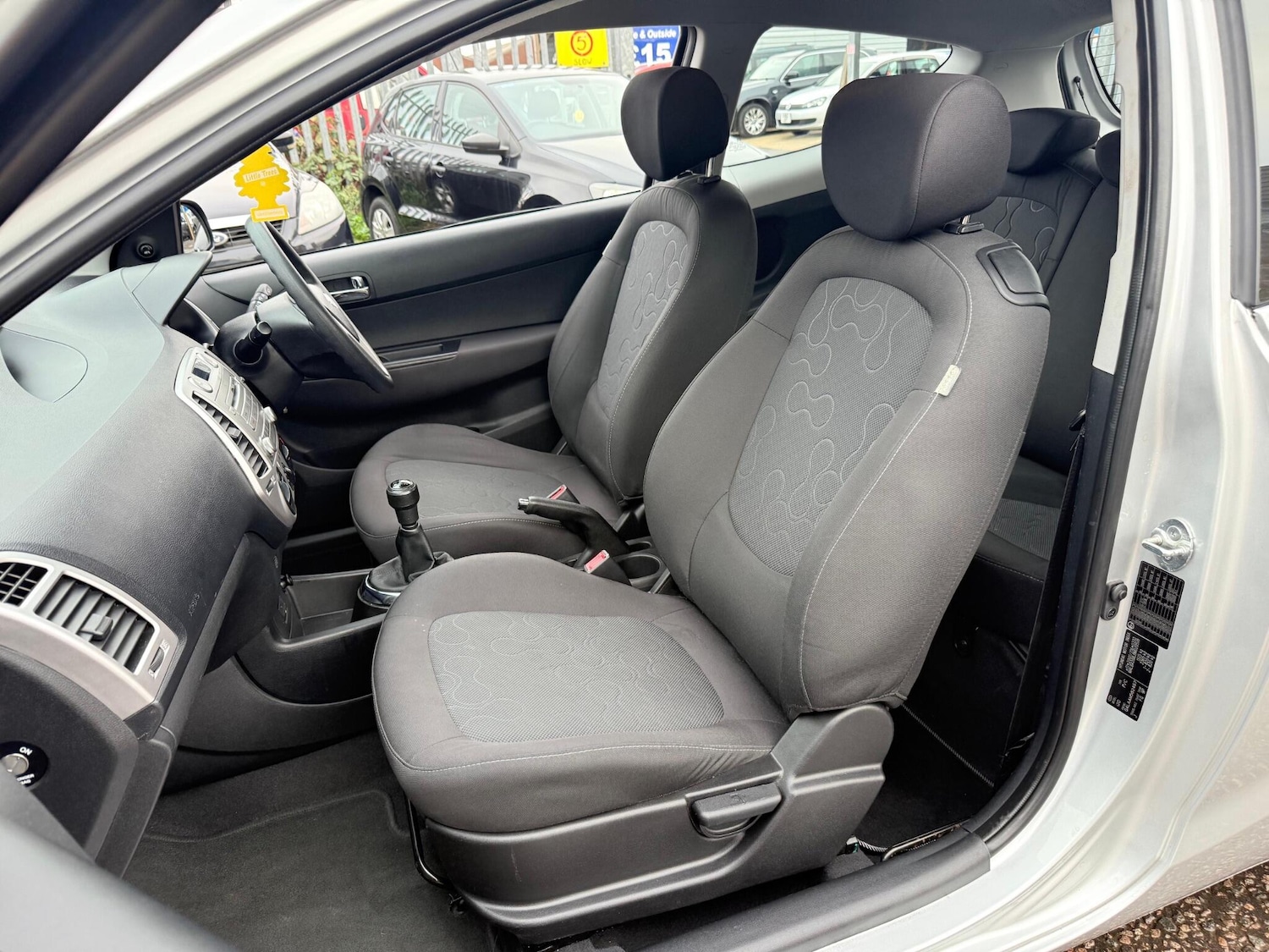 Used Hyundai i20 2011 for sale - 76786407: Photo 29