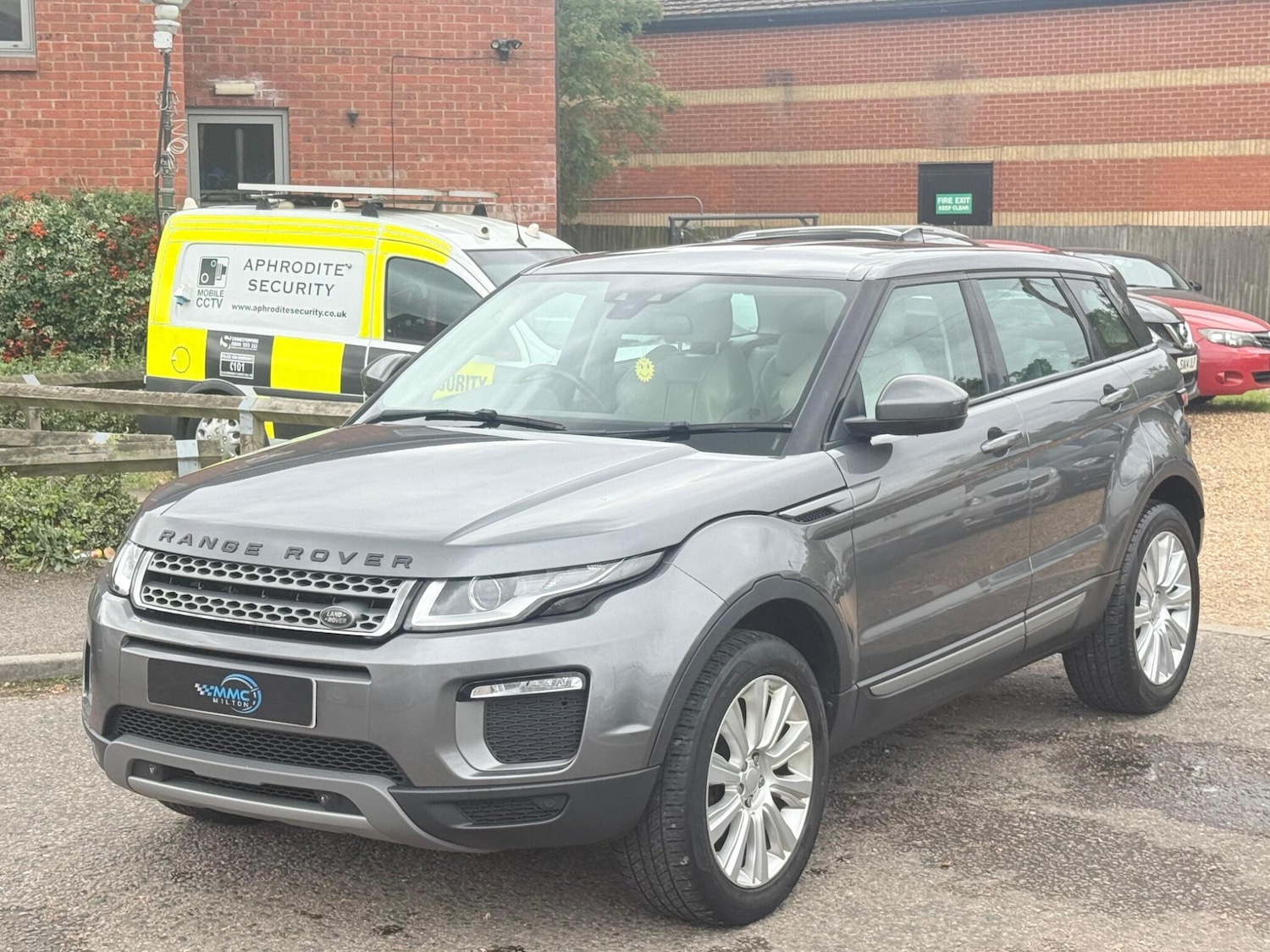 Used Land Rover Range Rover Evoque 2017 for sale - 76259079: Photo 4