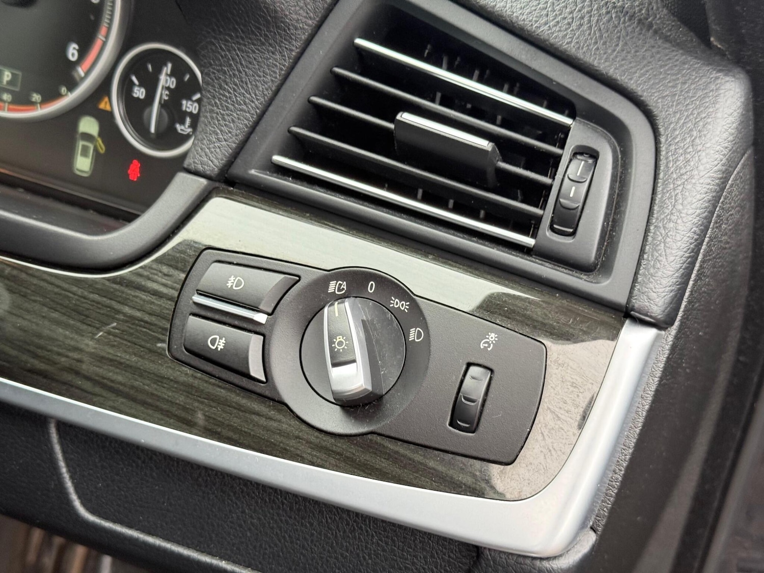 Used BMW 5 Series 2013 for sale - 76800798: Photo 23