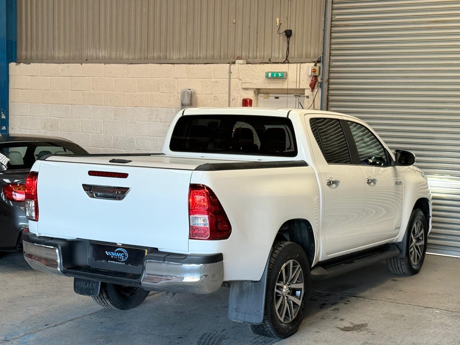 Used Toyota Hilux 2020 for sale - 77029752: Photo 12