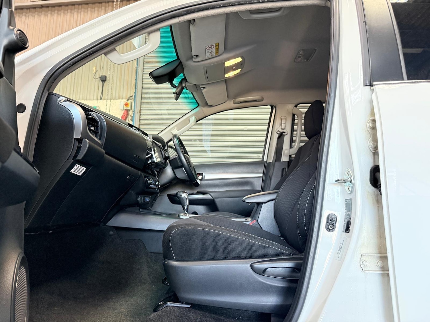 Used Toyota Hilux 2020 for sale - 77029752: Photo 20