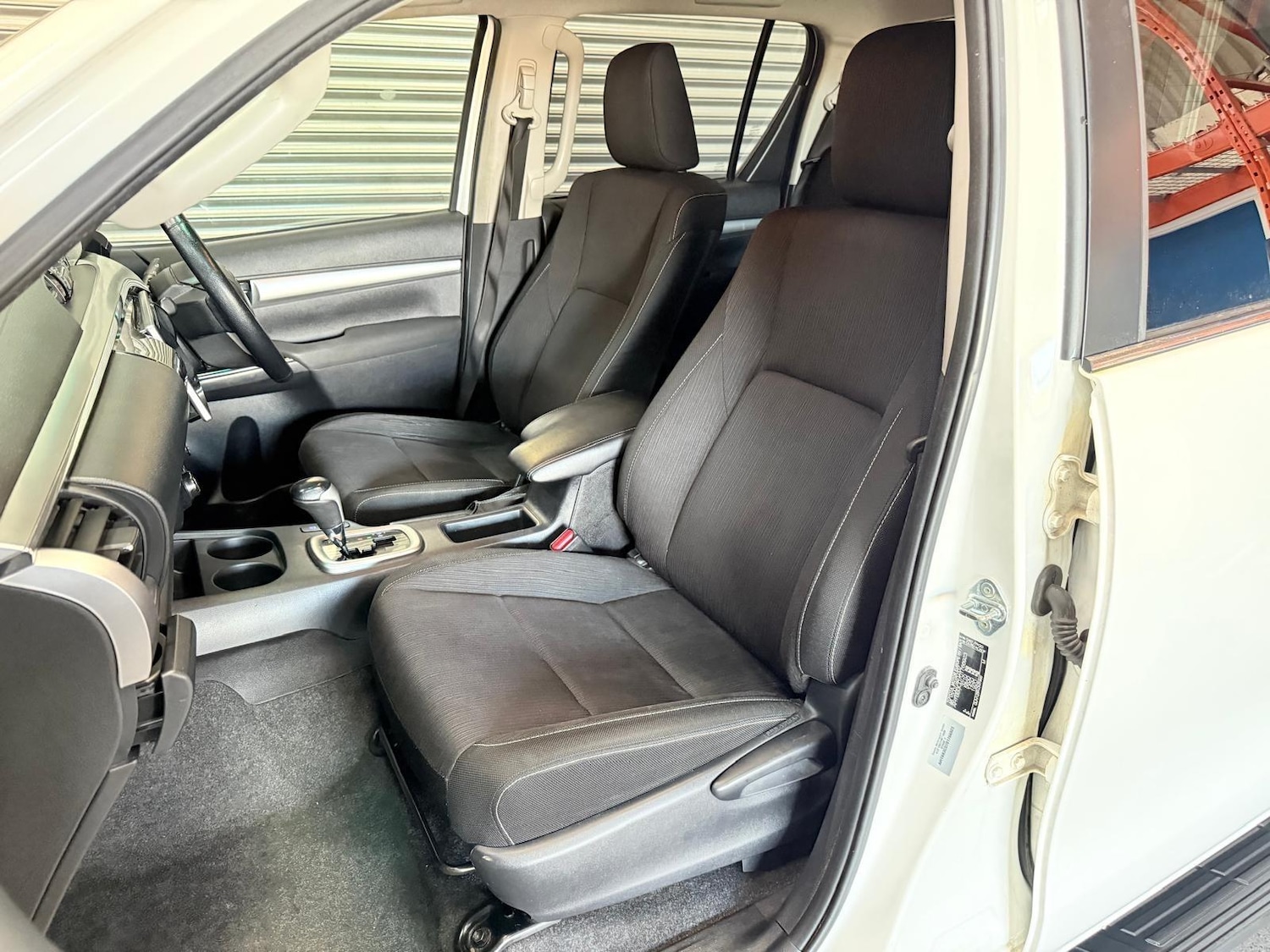 Used Toyota Hilux 2020 for sale - 77029752: Photo 21