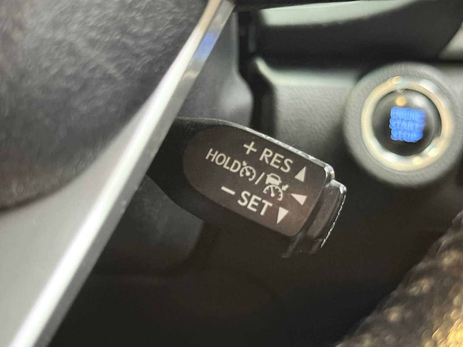 Used Toyota Hilux 2020 for sale - 77029752: Photo 31