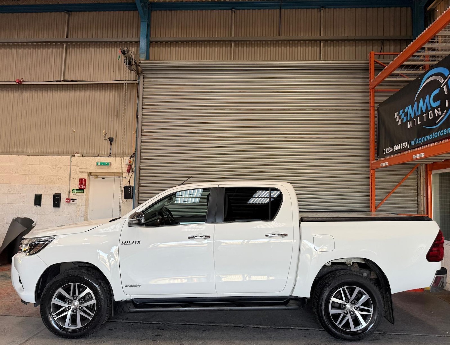 Used Toyota Hilux 2020 for sale - 77029752: Photo 9