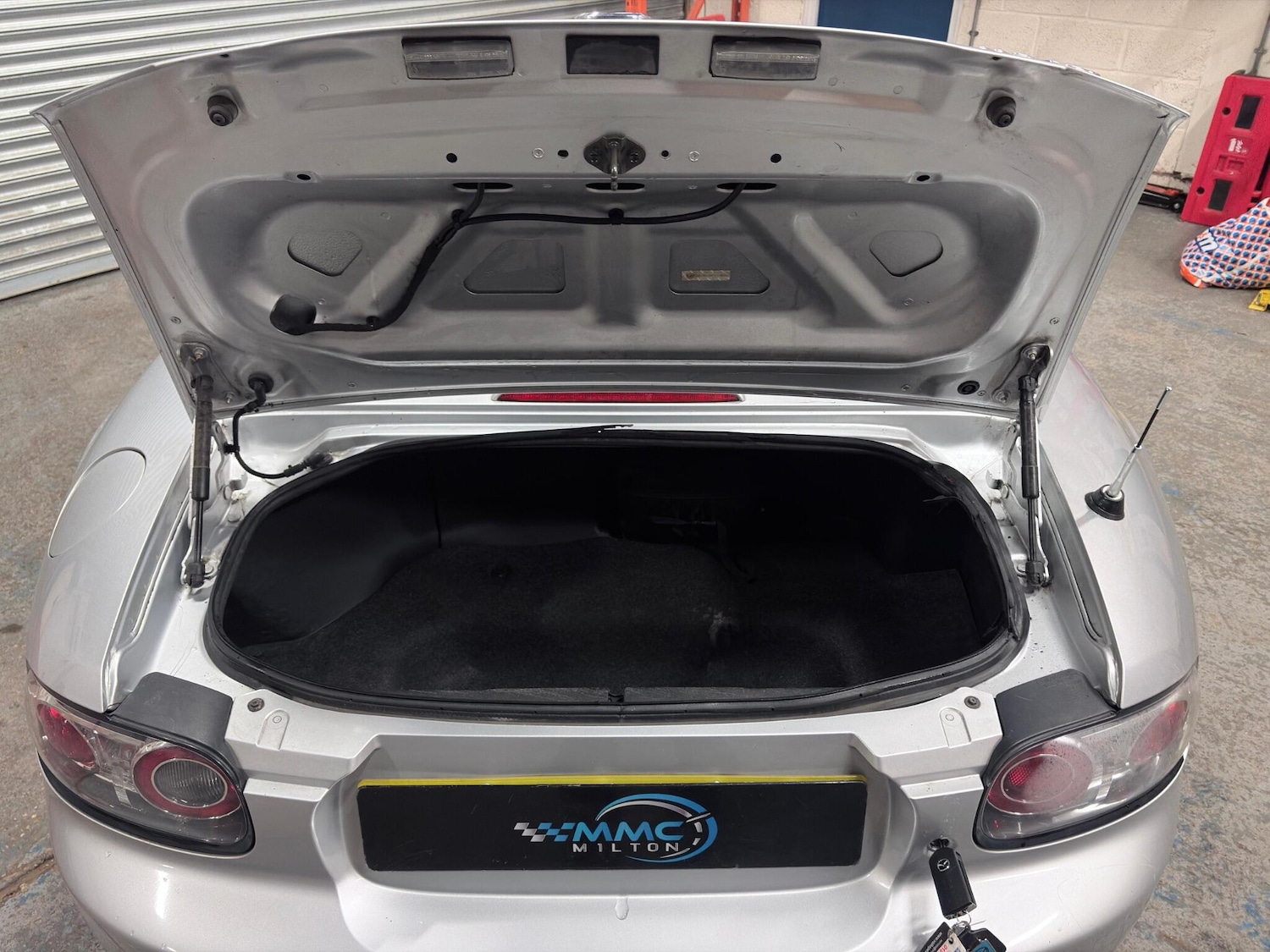 Used Mazda MX-5 2005 for sale - 77203567: Photo 19