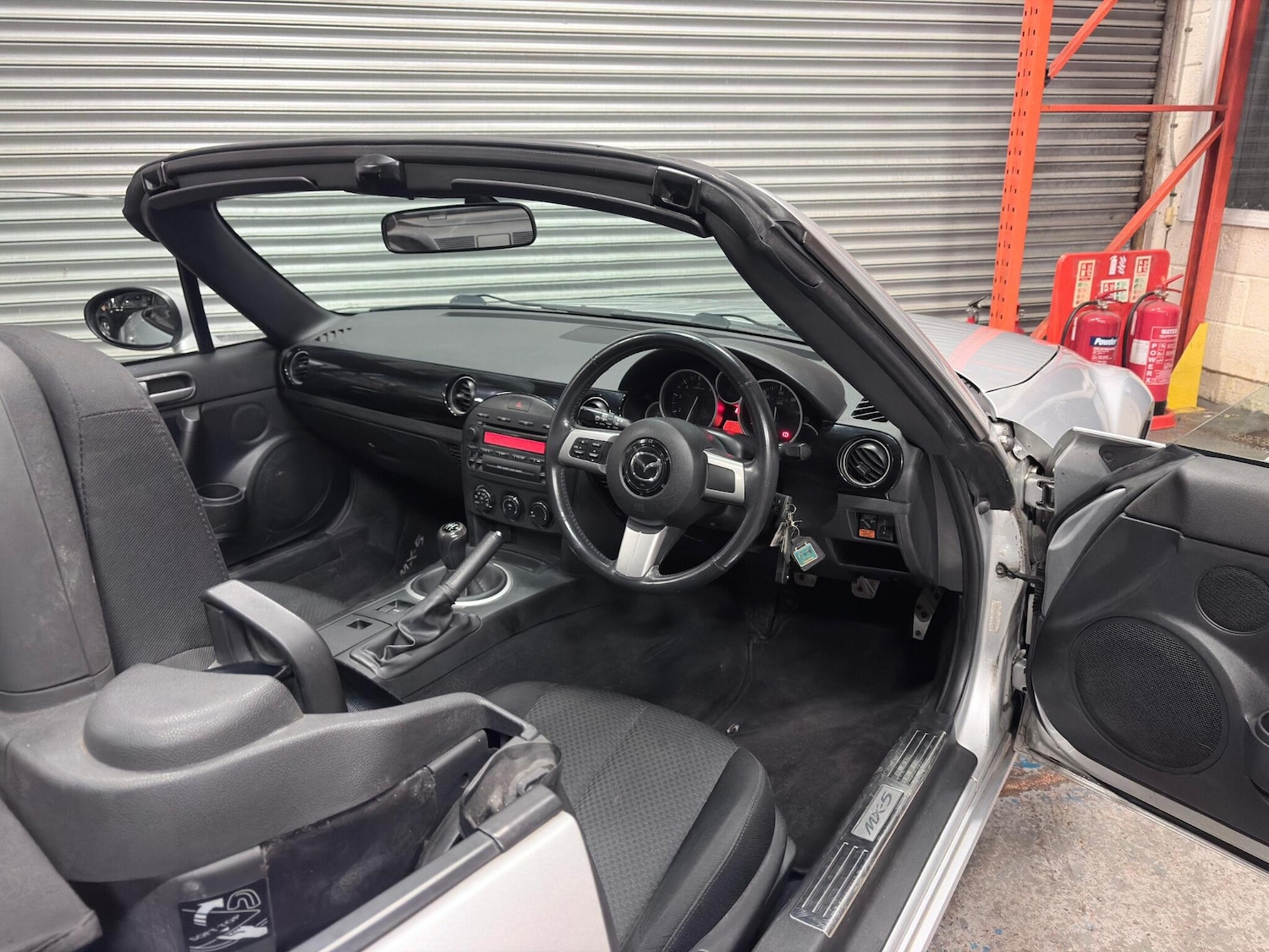 Used Mazda MX-5 2005 for sale - 77203567: Photo 23