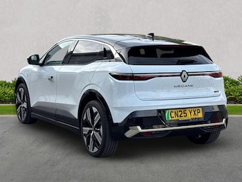 Used Renault Megane E Tech 2025 for sale - 76237017: Photo