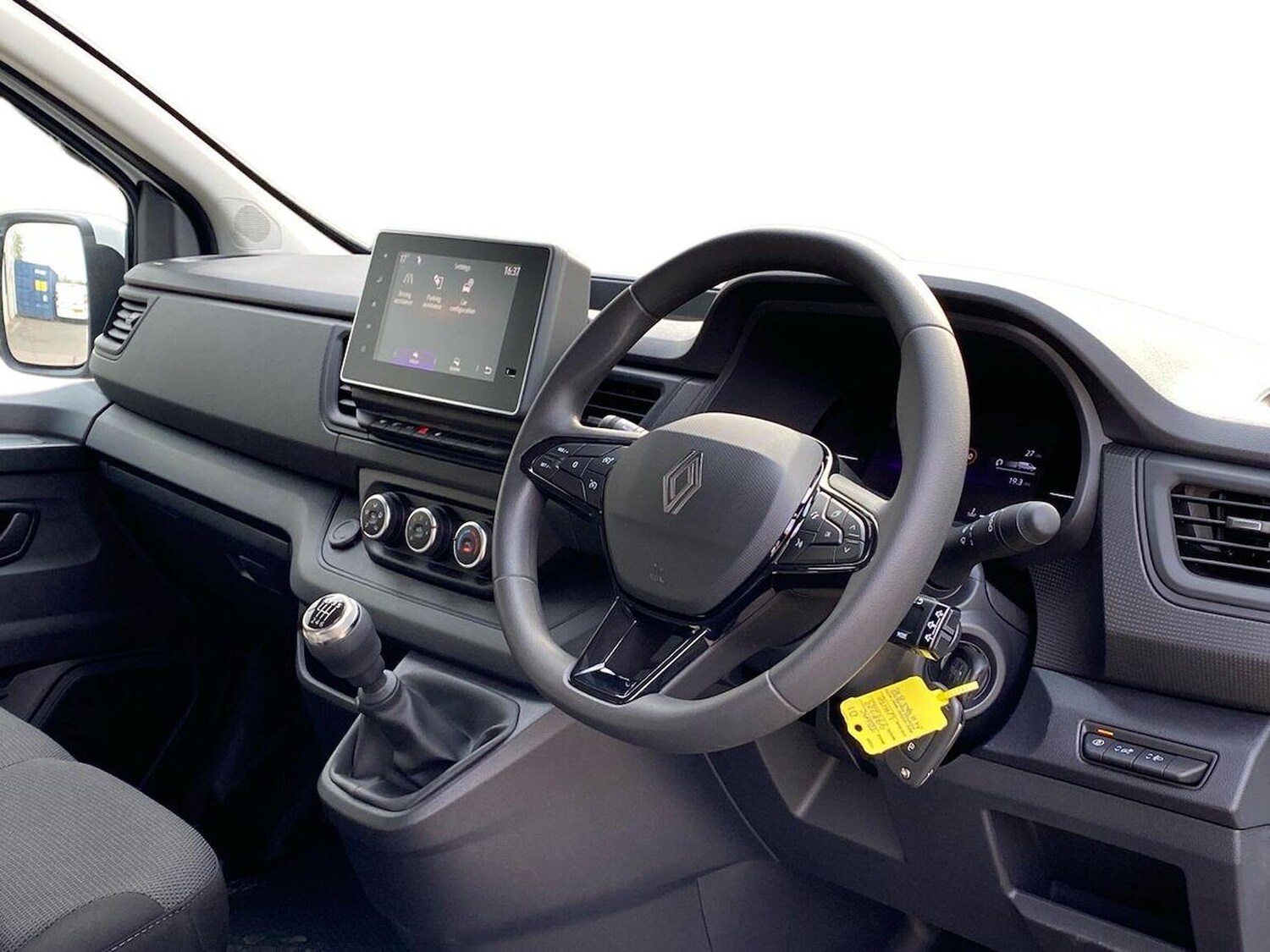 Used Renault Trafic 2025 for sale - 78195817: Photo 15