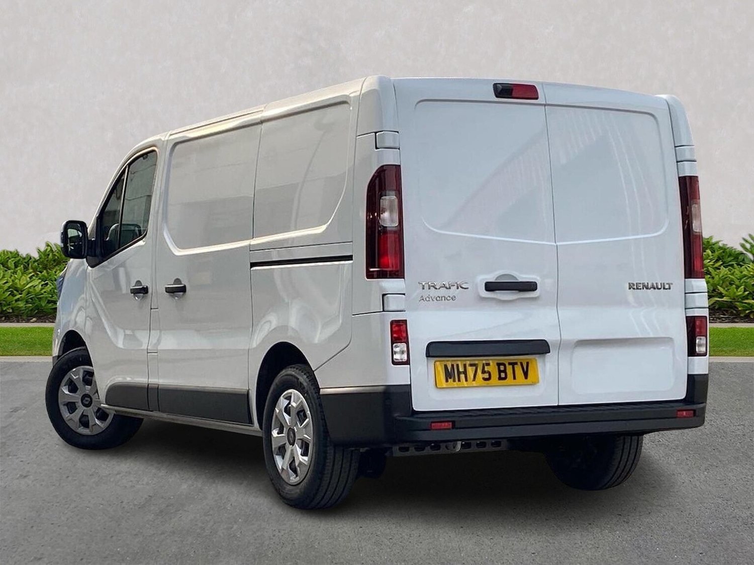 Used Renault Trafic 2025 for sale - 78195817: Photo 2