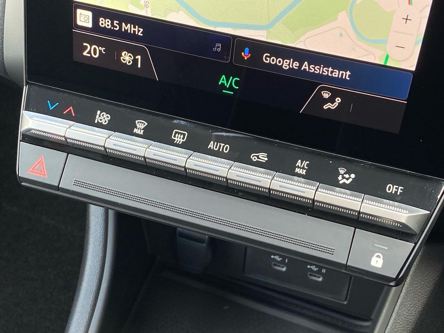 Used Renault Captur 2026 for sale - 78195774: Photo 12