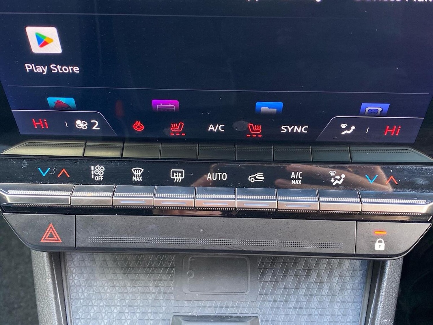 Used Renault Megane E Tech 2023 for sale - 77946111: Photo 12