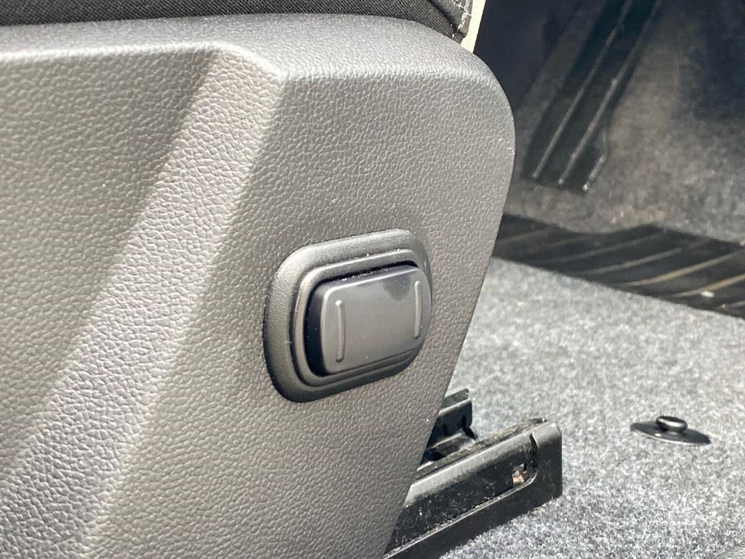 Used Renault Megane E Tech 2023 for sale - 77946111: Photo 30