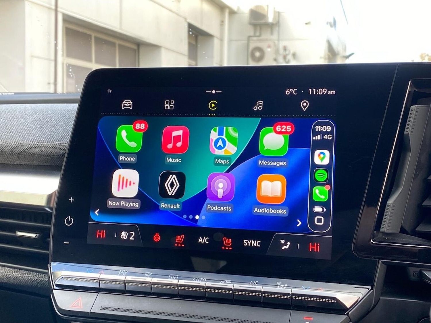 Used Renault Megane E Tech 2023 for sale - 77946111: Photo 40