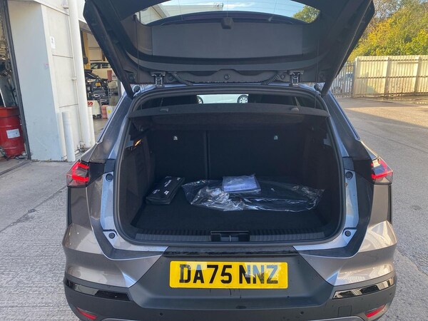 Used Renault Other 2025 for sale - 76198408: Photo 17